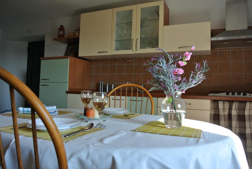 Kaprije Mistral Apartment 외부 사진