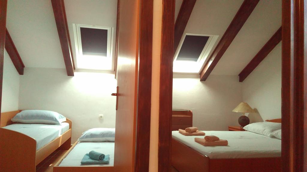 Kaprije Mistral Apartment 외부 사진